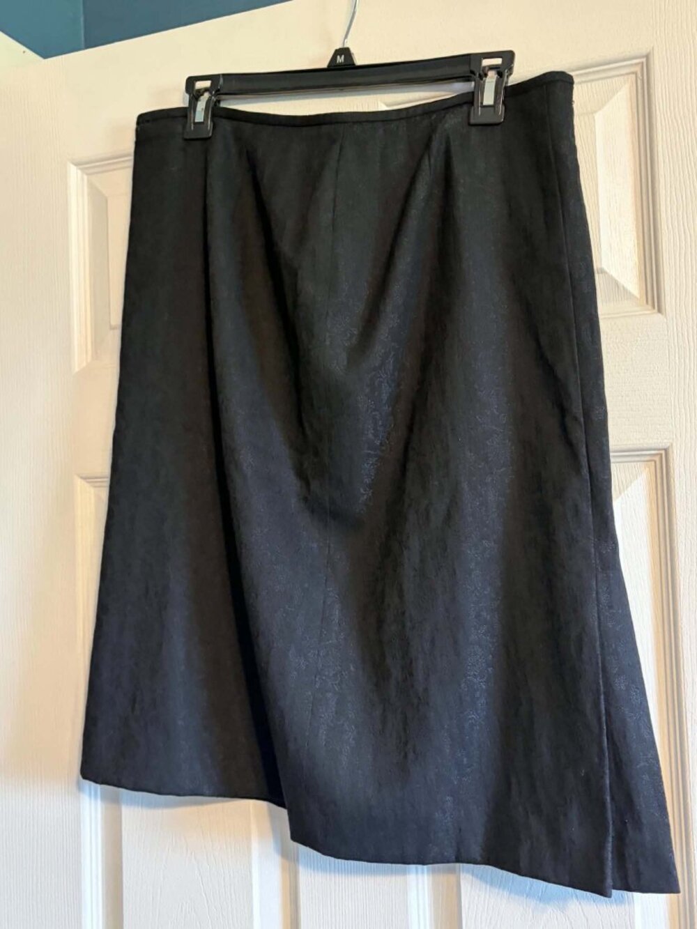 Tahari Arthur S Levine Black Wool Blend Floral Jacquard Slit Skirt Size 14